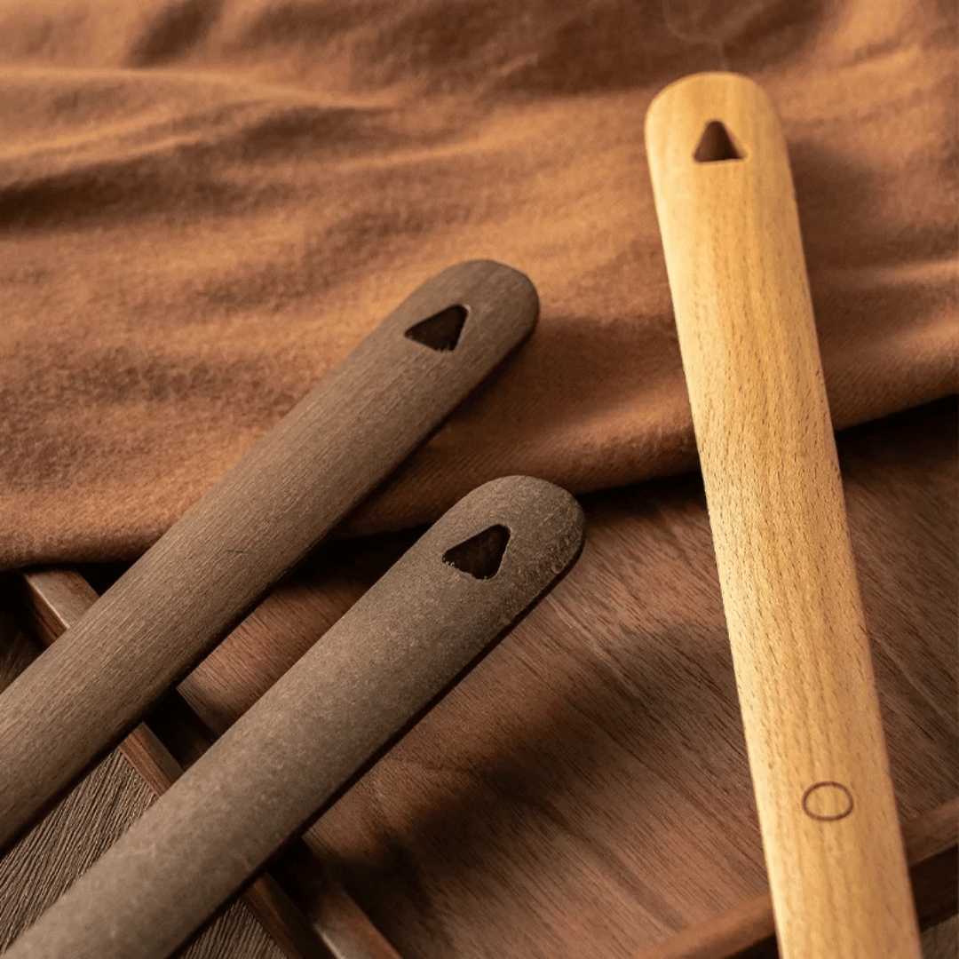 Walden™ Magnetic Shoehorn