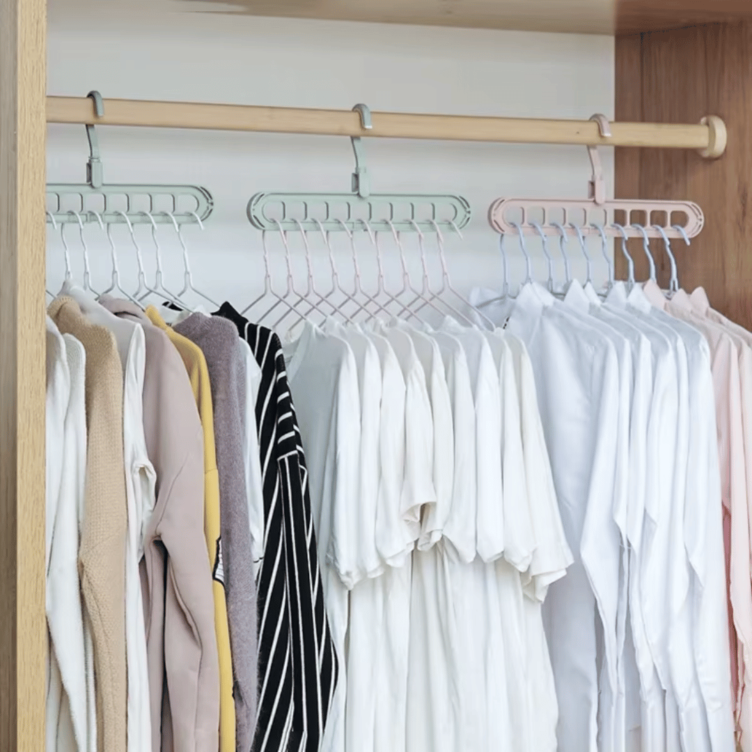 Breeze 9 in 1 Hanger