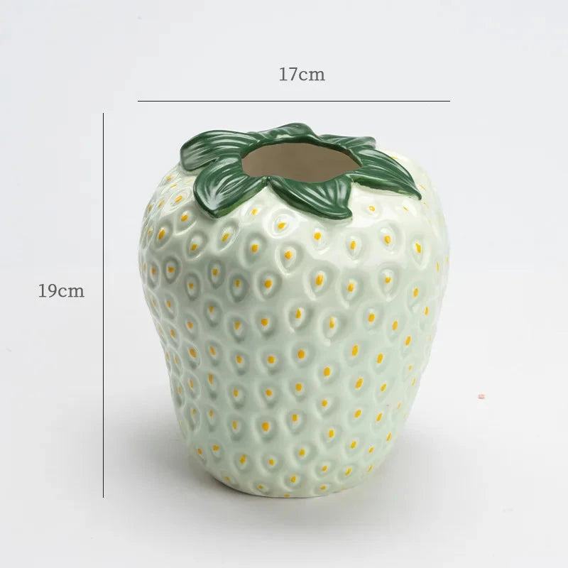 BerryVase™ Strawberry Ceramic Vase