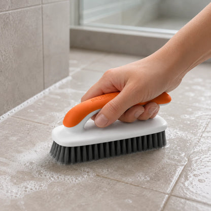 ClearGrip™ Ergonomic Brush