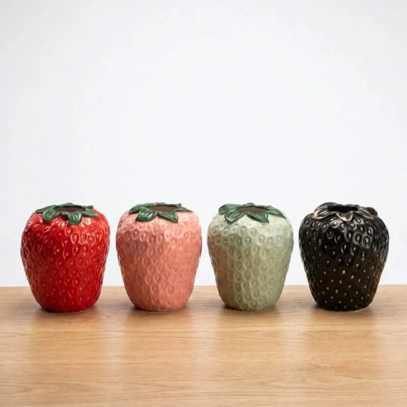 BerryVase™ Strawberry Ceramic Vase