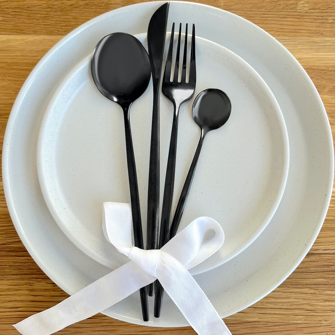 Modern Black Flatware Set 24 Pieces