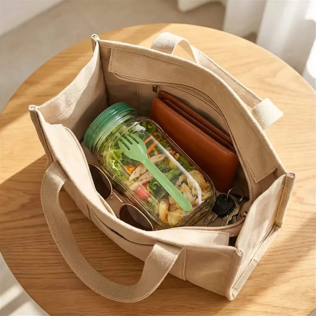 The CrispLocker™ Salad Jar
