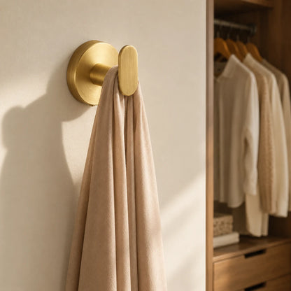 TwistMount™ Drill-Free Wall Hook
