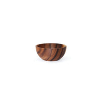 8 x 6 cm