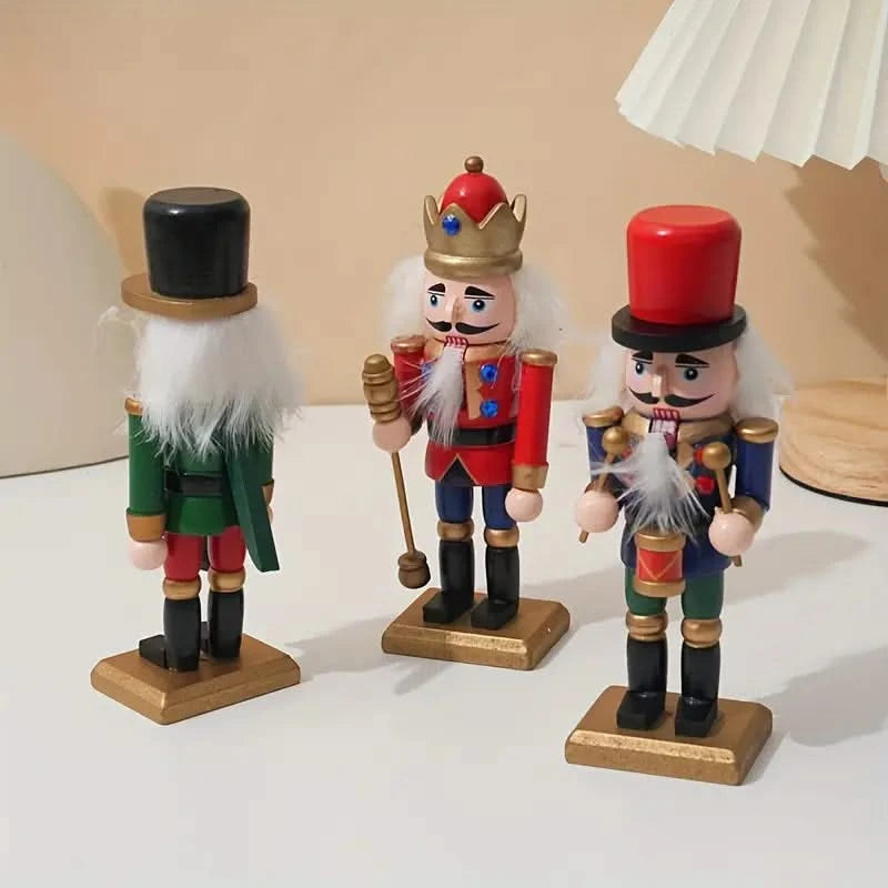 Wooden Nutcracker Decor Set